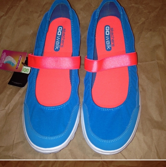 ISO - Skechers Go Walk Every Day Mary Jane Slip On 8.5 - Picture 6 of 10